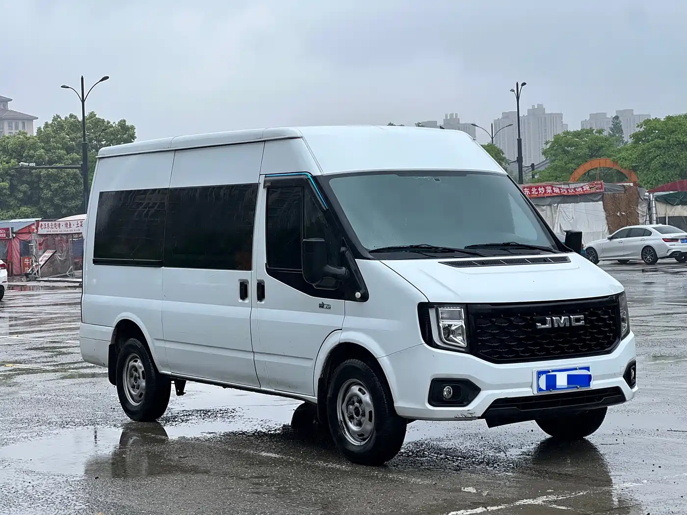 Jiangling JMC Fushun 2024 2023 2.0T Manual Medium Wheelbase Medium Roof Commercial Multi-Purpose Vehicle 7-Seater