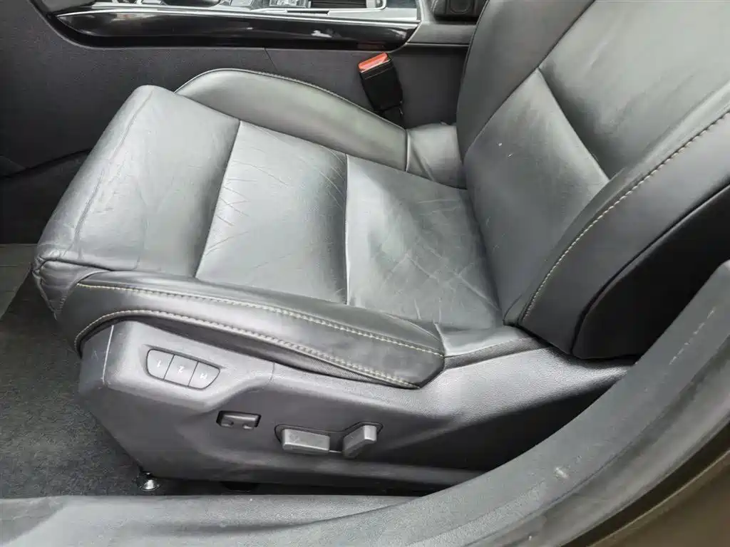Peugeot 508 2015 1.8THP Auto Flagship Edition фото 20
