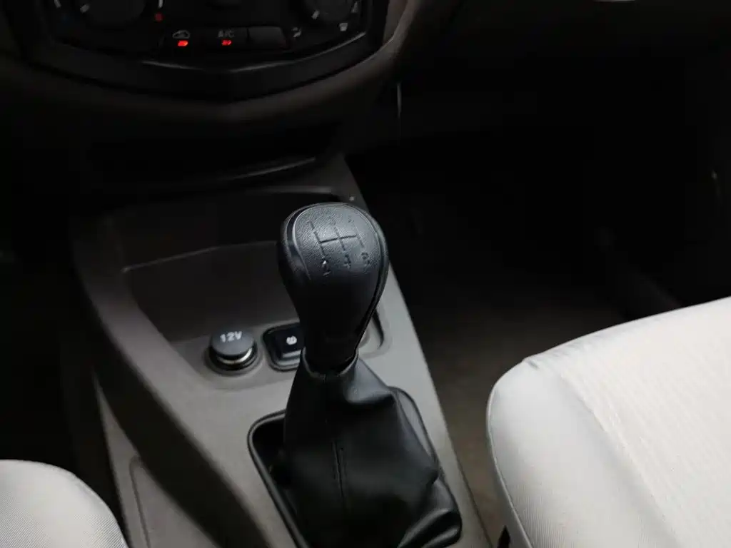 Wuling Motors Wuling Hongguang 2023 2020 1.2L S Basic China VI LSI