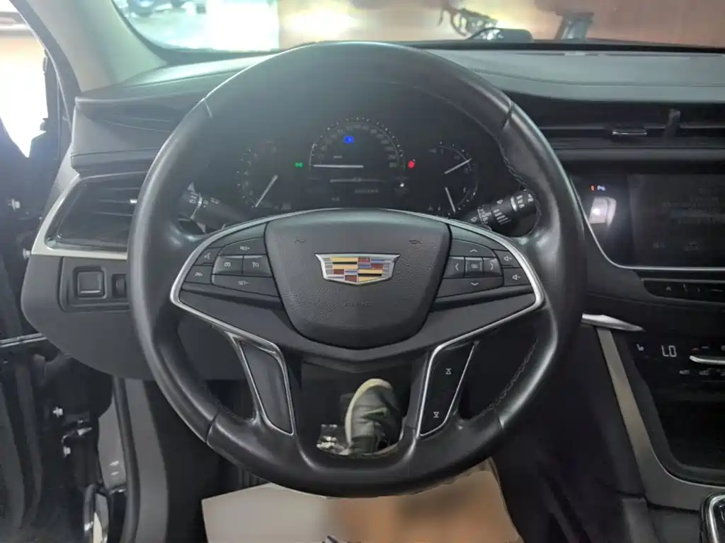 Cadillac XT5 2016 2016 28T AWD Luxury Model