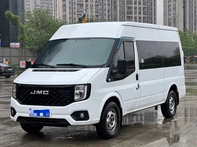 Jiangling JMC Fushun 2023 2.0T Manual Medium Wheelbase Medium Roof Commercial Multi-Purpose Vehicle 7-Seater