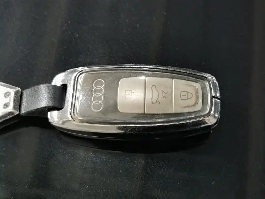 Audi A6L 2023 45 TFSI Premium Selection Dynamic фото 19