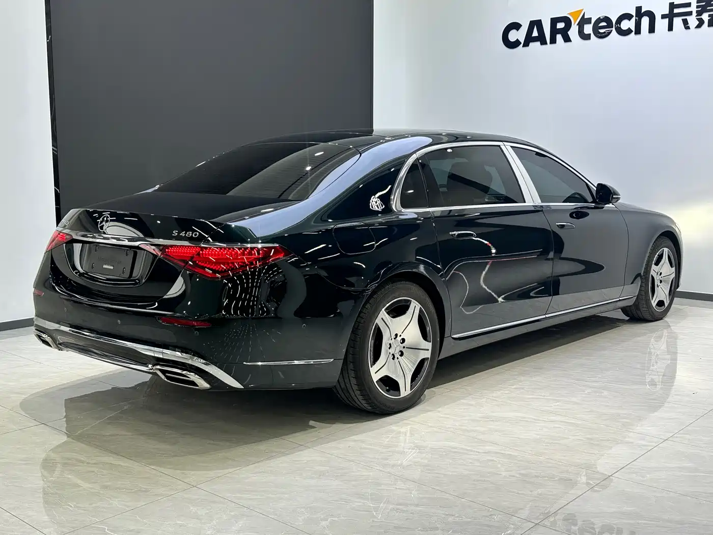 Mercedes-Benz Maybach S-Class 2025 Model S 480 4MATIC фото 7