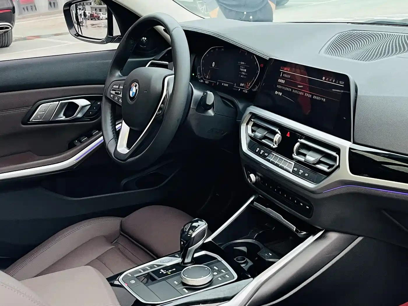 BMW 3 Series 2020 325Li Launch Edition фото 16