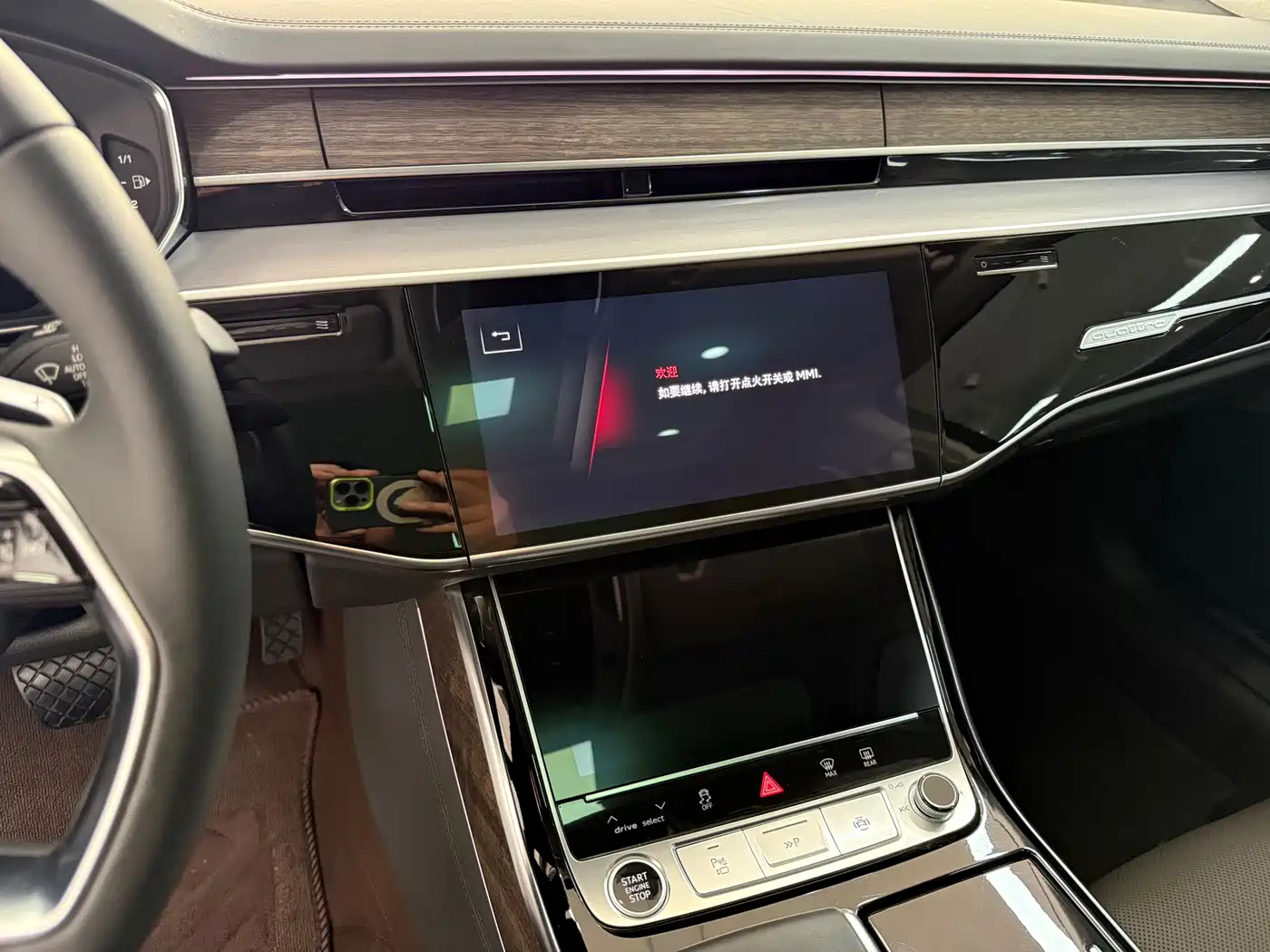 Audi A8 2023 A8L 55 TFSI quattro Flagship фото 5