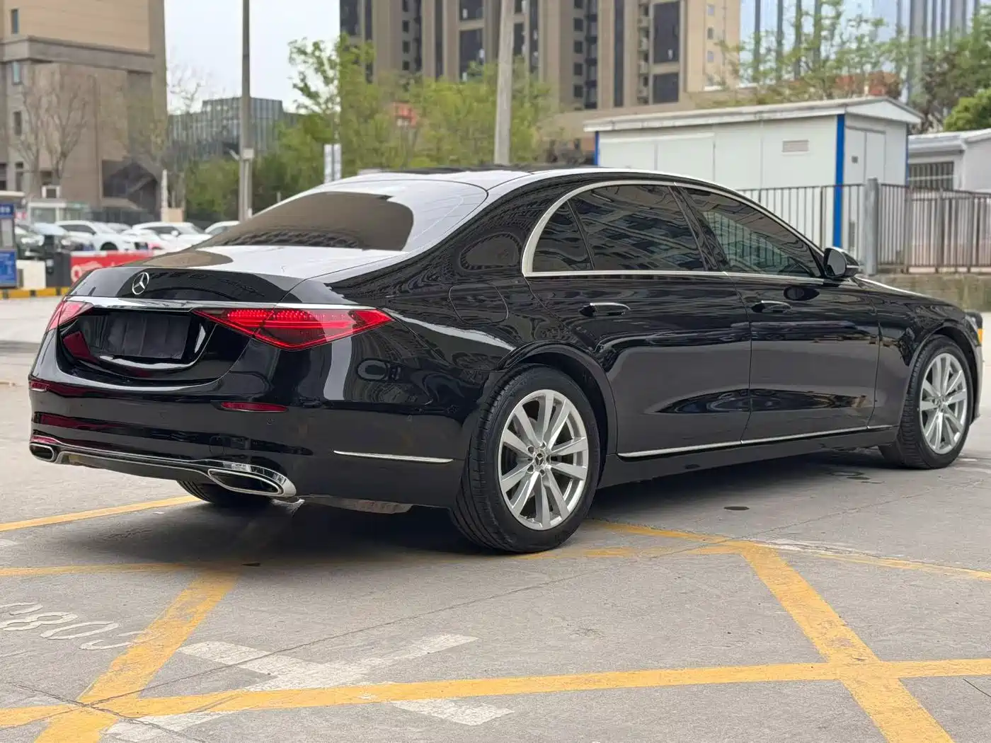 MERCEDES-BENZ S CLASS