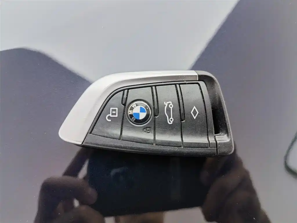 BMW X3 2022 Facelift xDrive30i Leading M Shadow Edition фото 19