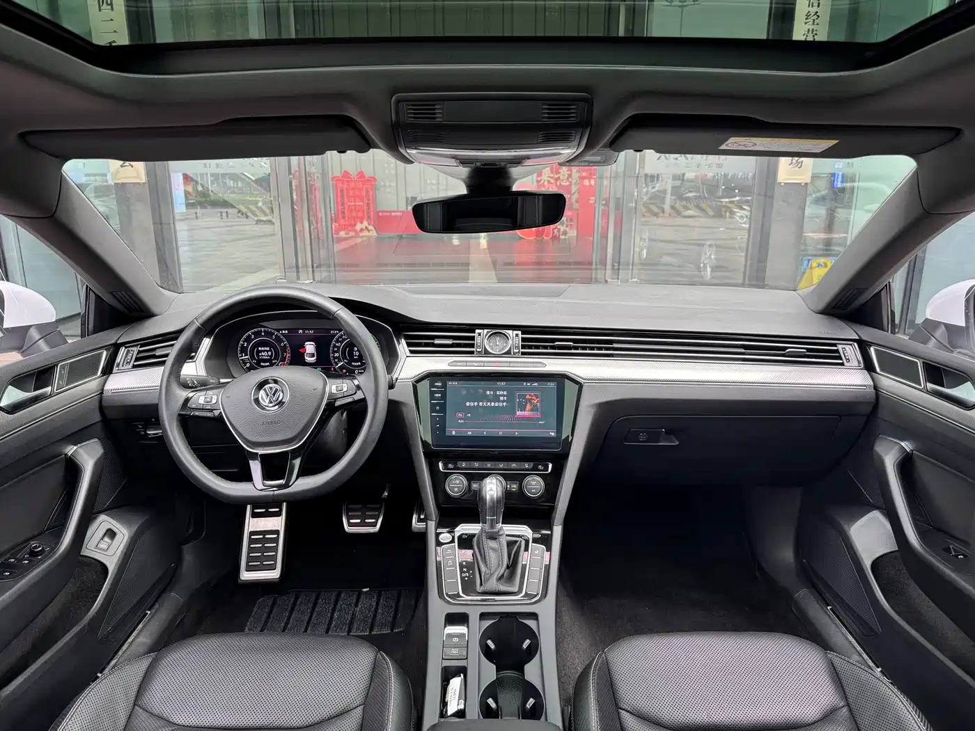 Volkswagen FAW-Volkswagen CC 2019 330TSI Charm Edition China VI фото 6