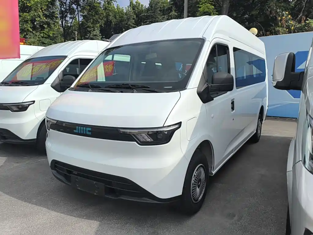 Jiangling E-Fushun 2025 2025 Clear Window Version 53.58kWh Medium Wheelbase Medium Roof