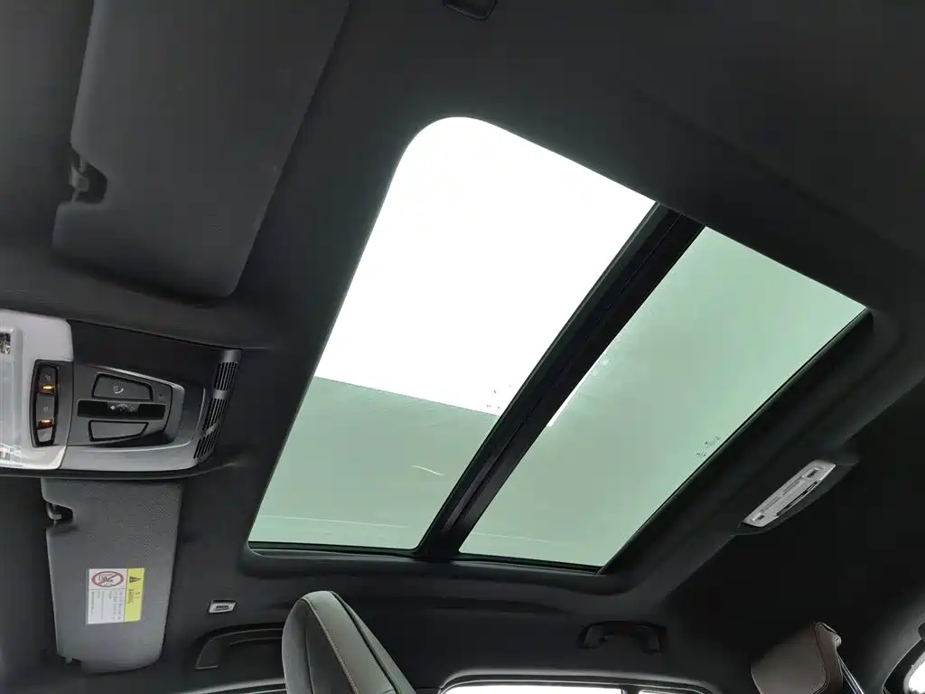 BMW X2 2021 Facelift sDrive25i Shadow Night Edition фото 14