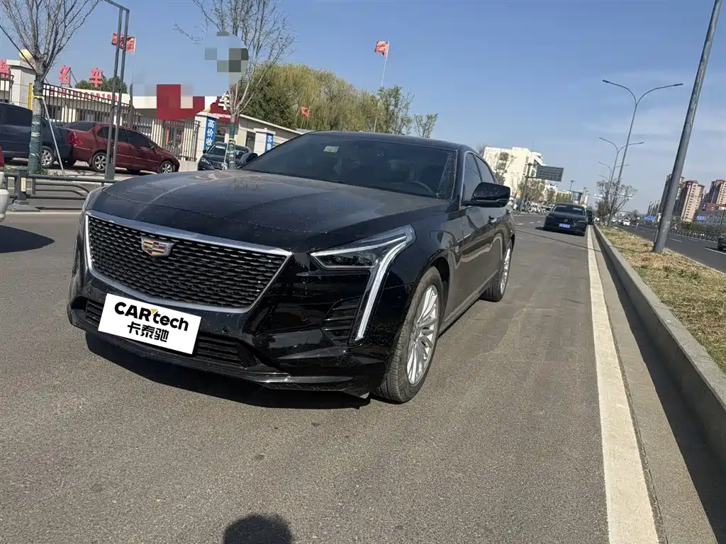 CADILLAC CT6