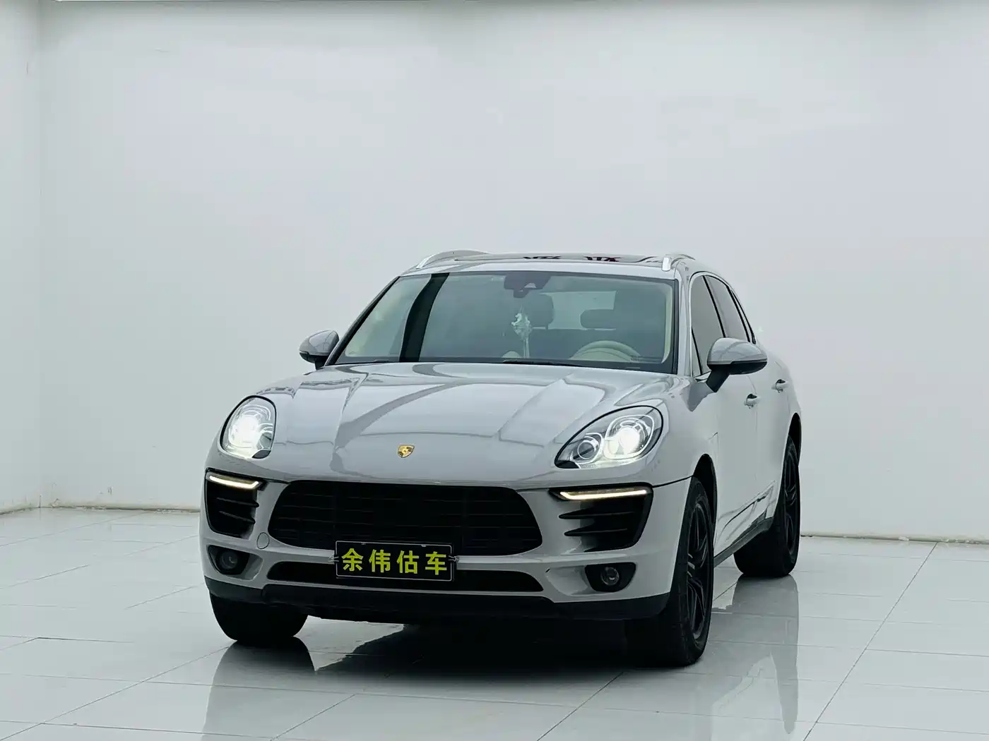 Porsche Macan 2014 Macan S 3.0T