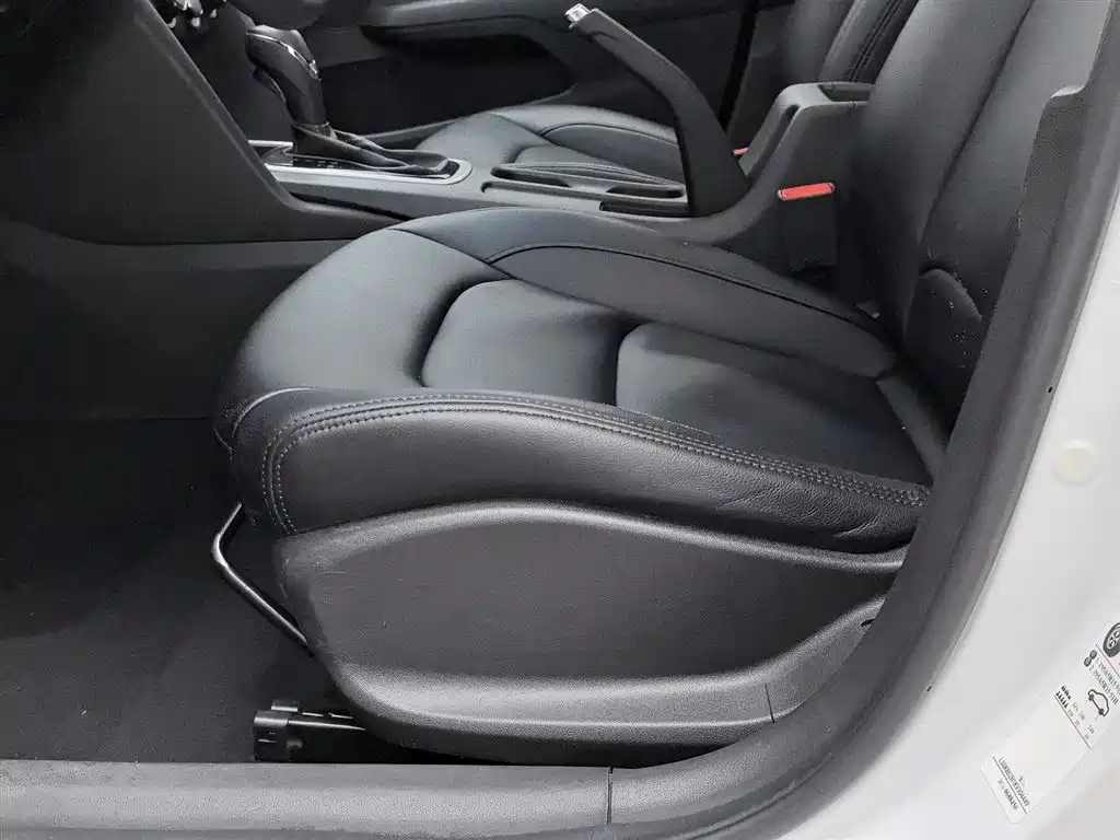 Chevrolet Cavalier 2019 320 Auto Sunroof Enjoyment Edition фото 20