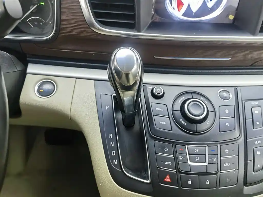 Buick GL8 2017 25S Luxury China V фото 13
