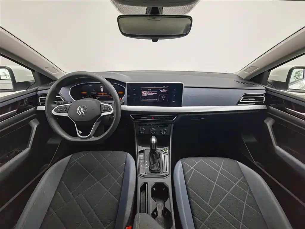 Volkswagen Lavida 2024 Model 1.5L Automatic Delight Edition фото 5