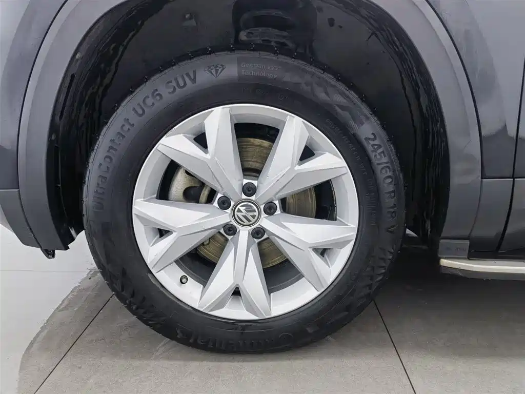 Volkswagen Teramont 2019 380TSI 4WD Comfort China VI фото 17