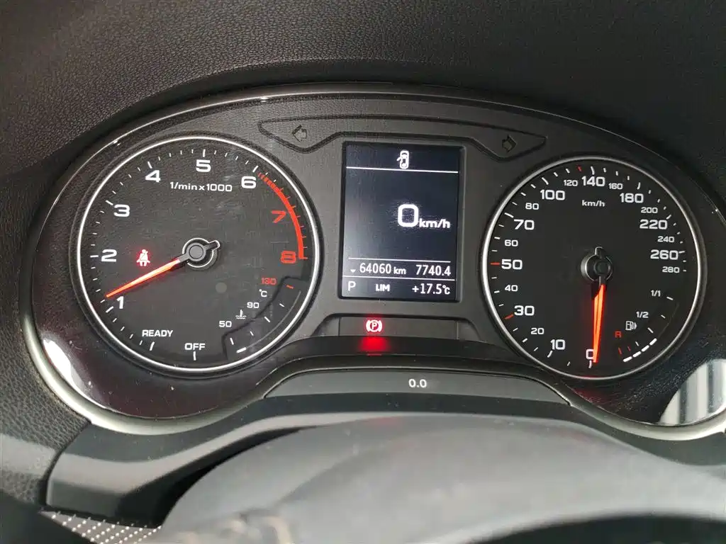 Audi Q2L 2018 35 TFSI Launch Exclusive Edition China V фото 8