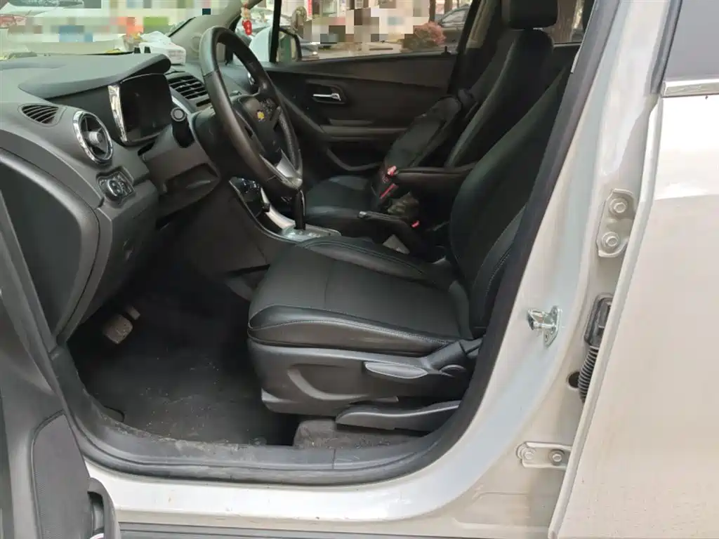 Chevrolet Trax 2016 1.4T Automatic 2WD Luxury фото 8