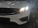 Фото 18 - Geely Coolray