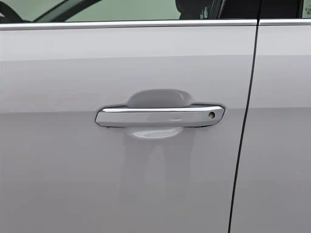 Audi A4L 2020 40 TFSI Luxury Dynamic фото 18
