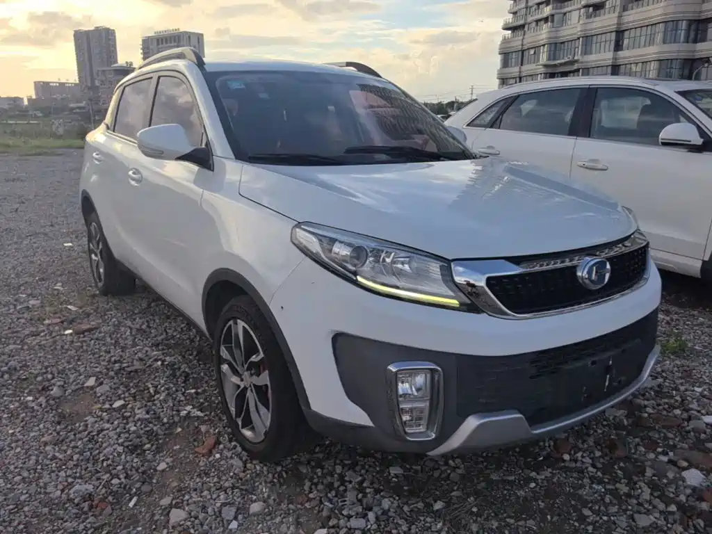 2016 BAIC Changhe Q35