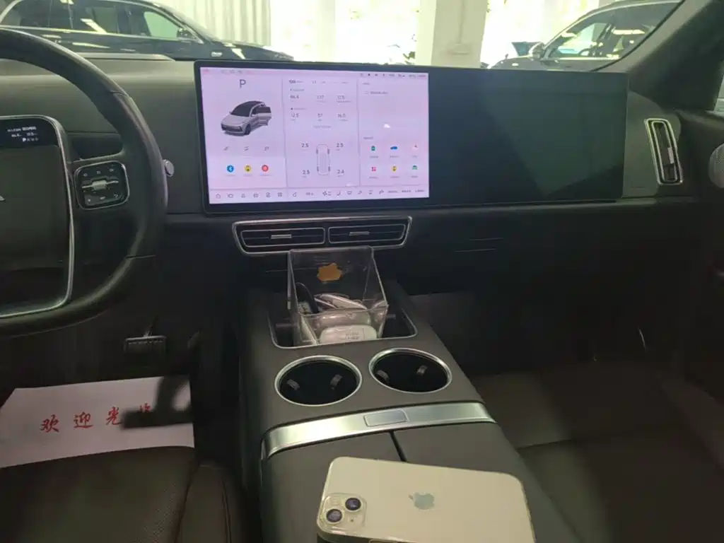 Li Auto L8 2022 2023 Pro