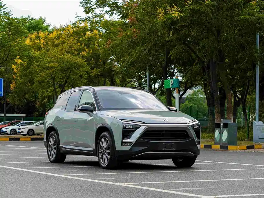 Фото 7 - NIO ES8