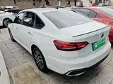 صورة 5 - Volkswagen Lavida