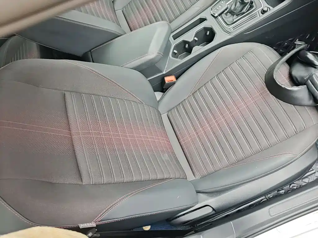 صورة 25 - Volkswagen Lavida
