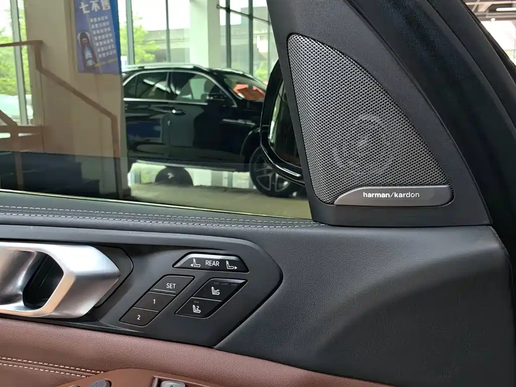 BMW X7, миниатюра 17