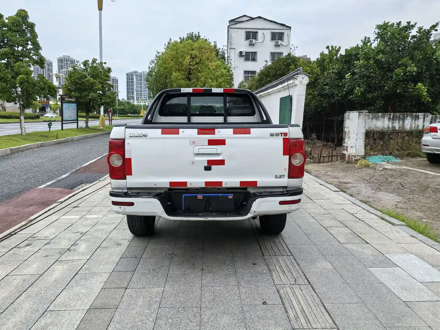 2017 JAC JAC T6