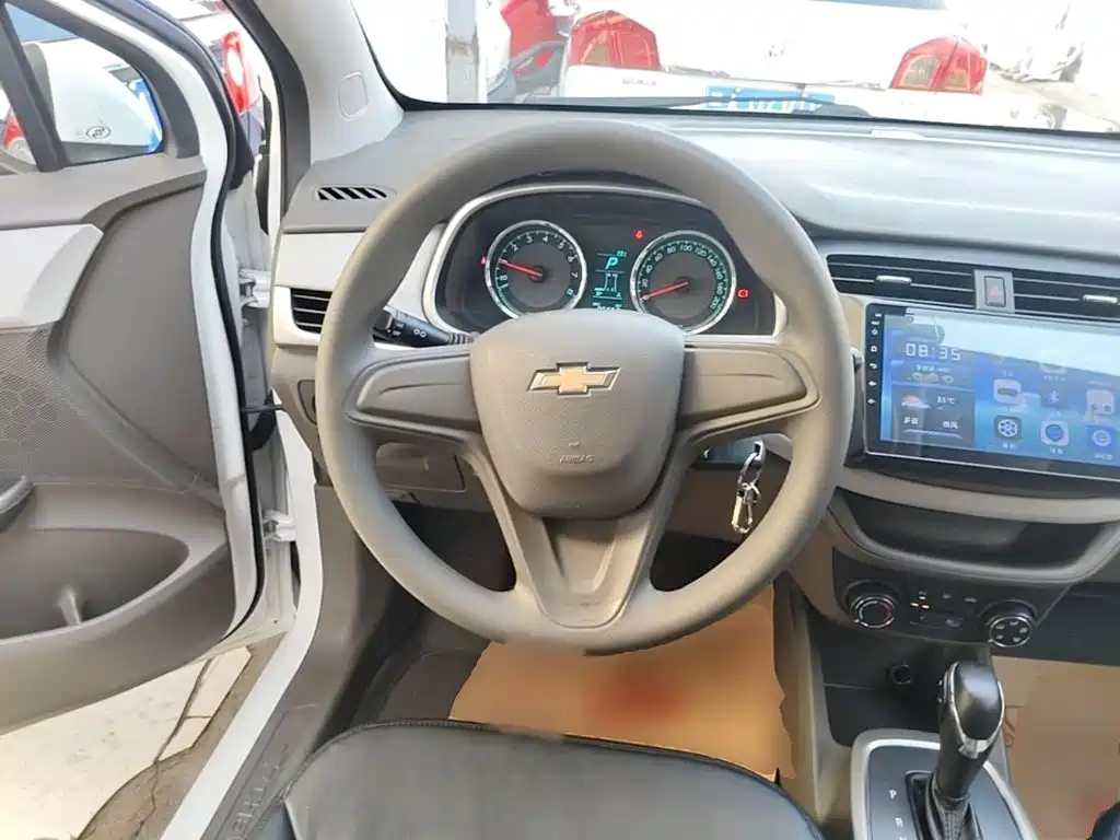 Chevrolet Lova RV 2017 2016 1.5L Automatic Easy-Ride