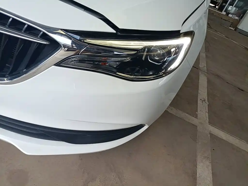 Фото 24 - Buick Excelle