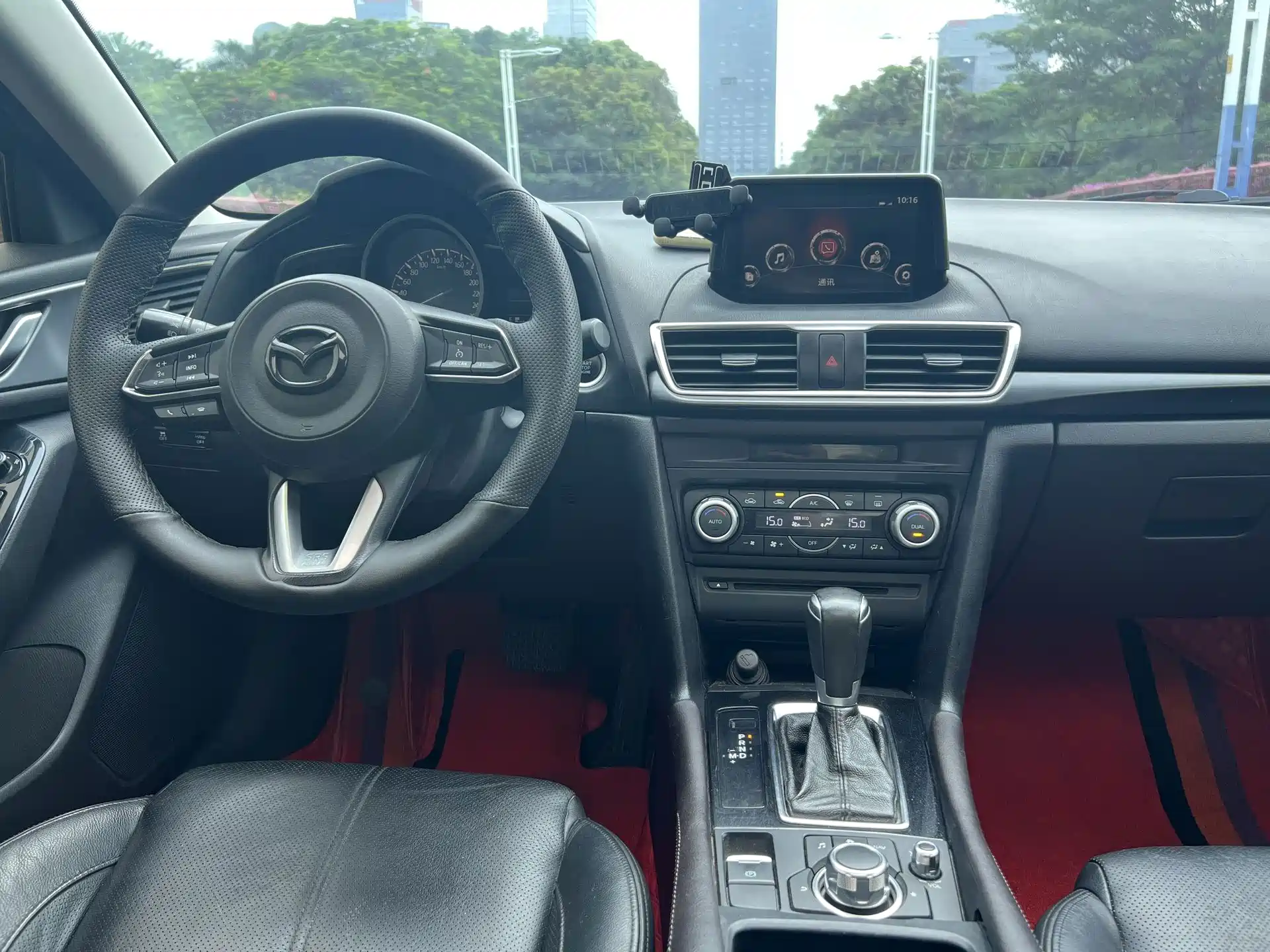 Фото 17 - Mazda Mazda 3