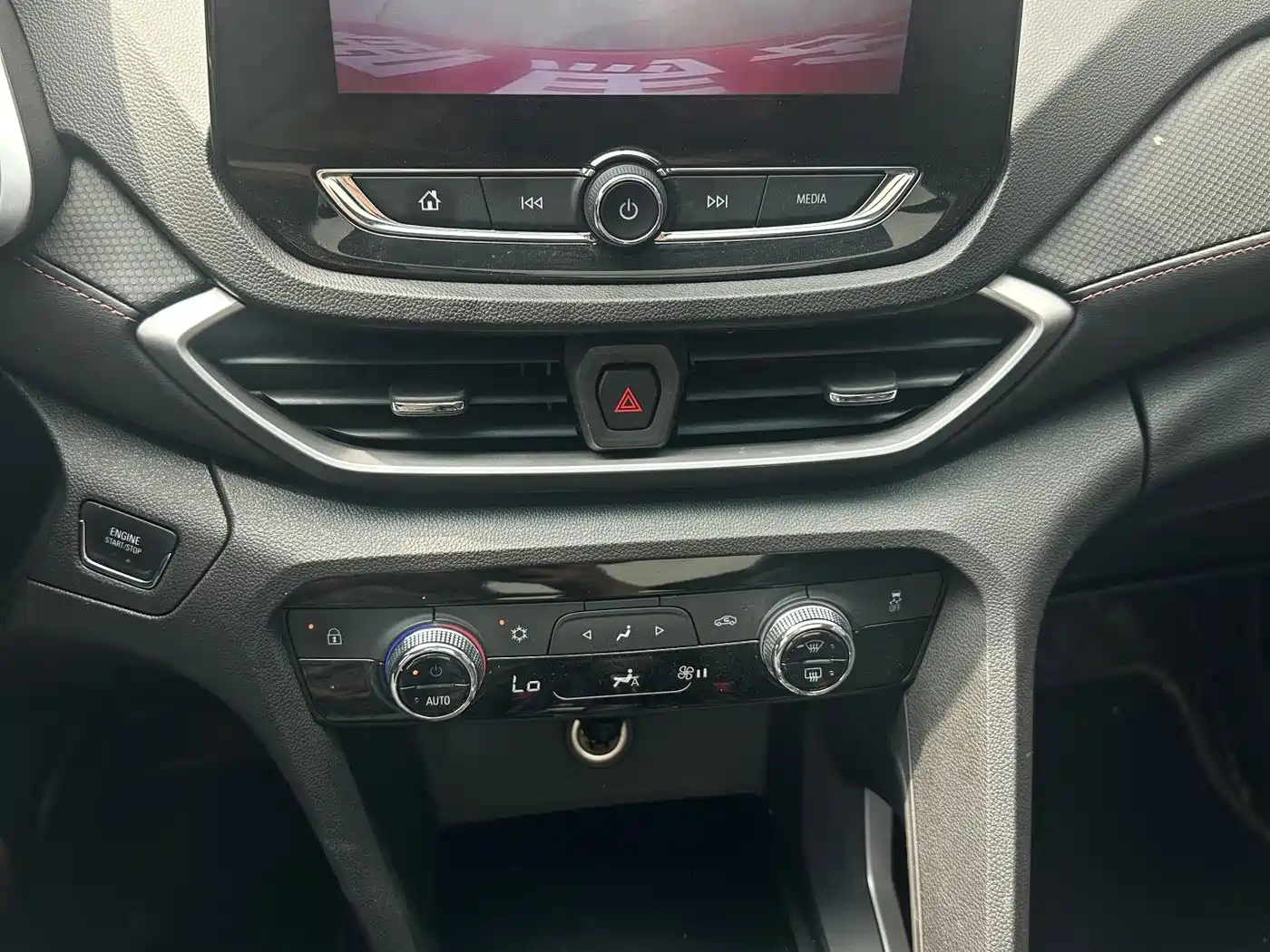 Chevrolet Volando 2023 2020 Mild Hybrid Redline 530T Automatic Premium Edition (5+2 seater)
