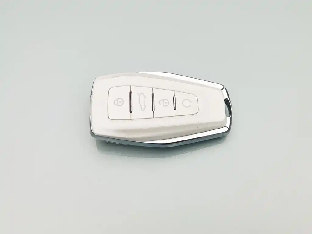 Фото 19 - Geely ICON