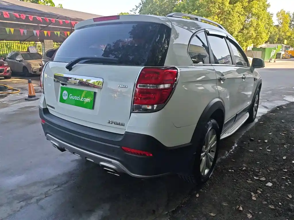 Chevrolet Captiva 2017 2015 2.4L AWD Flagship 7-Seater