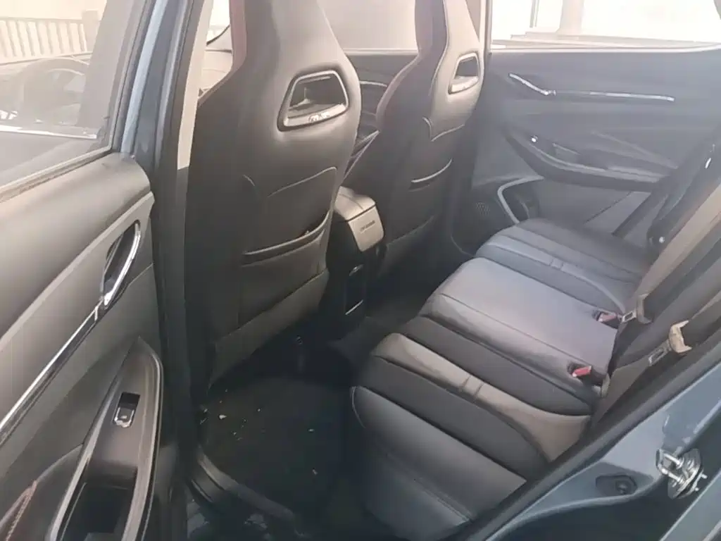 Photo 17 - Changan Oshan Changan Oushang X5