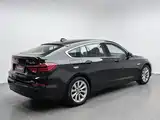Photo 2 - BMW 5 Series GT