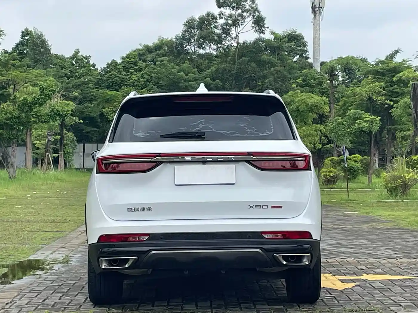 Jetour X90 PLUS 2022 2021 1.6TD DCT Villa 7-Seater