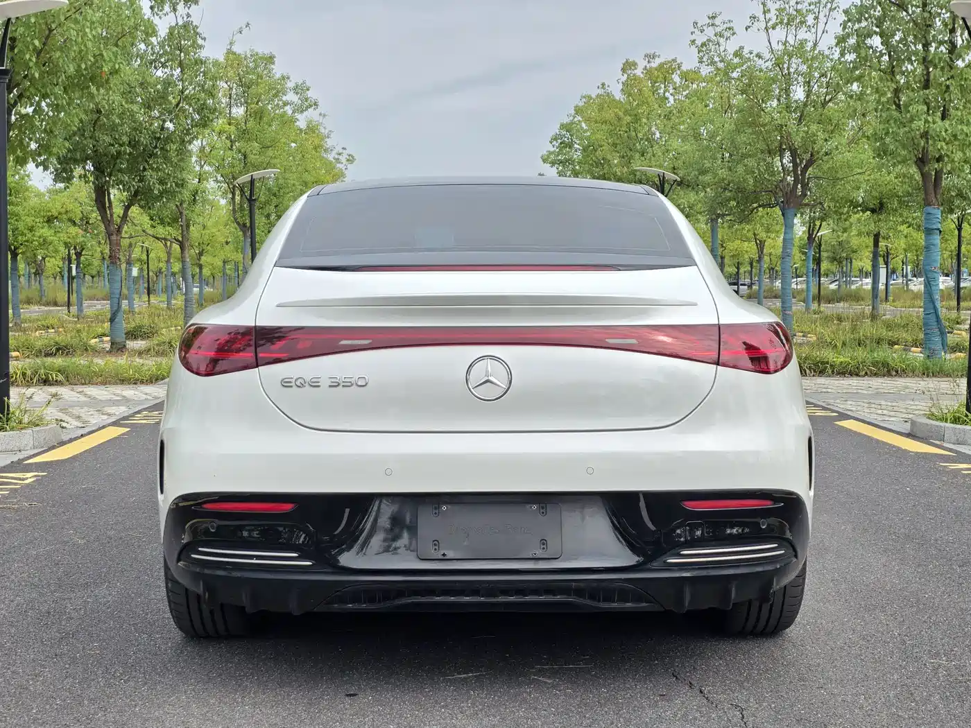 Mercedes-Benz EQE 2023 2022 350 Pioneer Edition