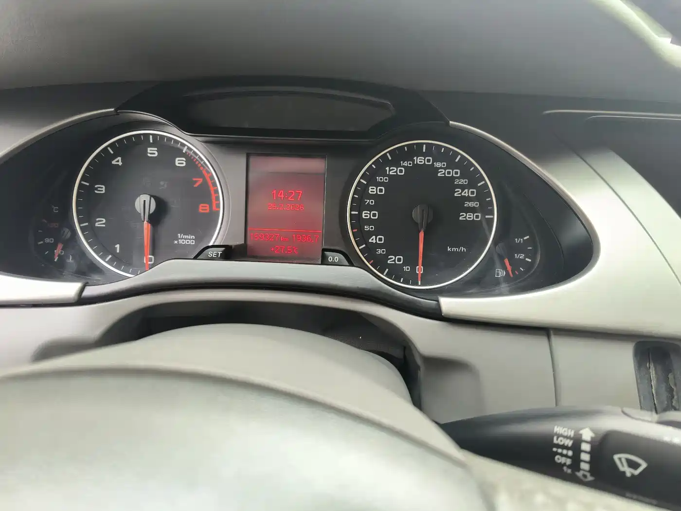 Audi A4L 2011 2.0 TFSI Comfort фото 19