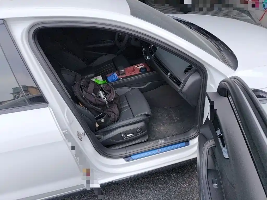 Audi A4L 2025 2024 40 TFSI Luxury Dynamic