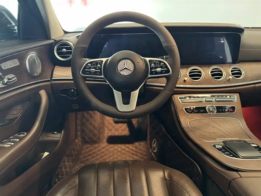Mercedes-Benz E-Class 2019 Facelift E 300 L Luxury фото 14