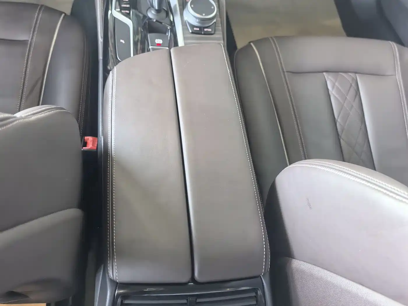 BMW 5 Series 2019 530Li Leading Luxury Package фото 16
