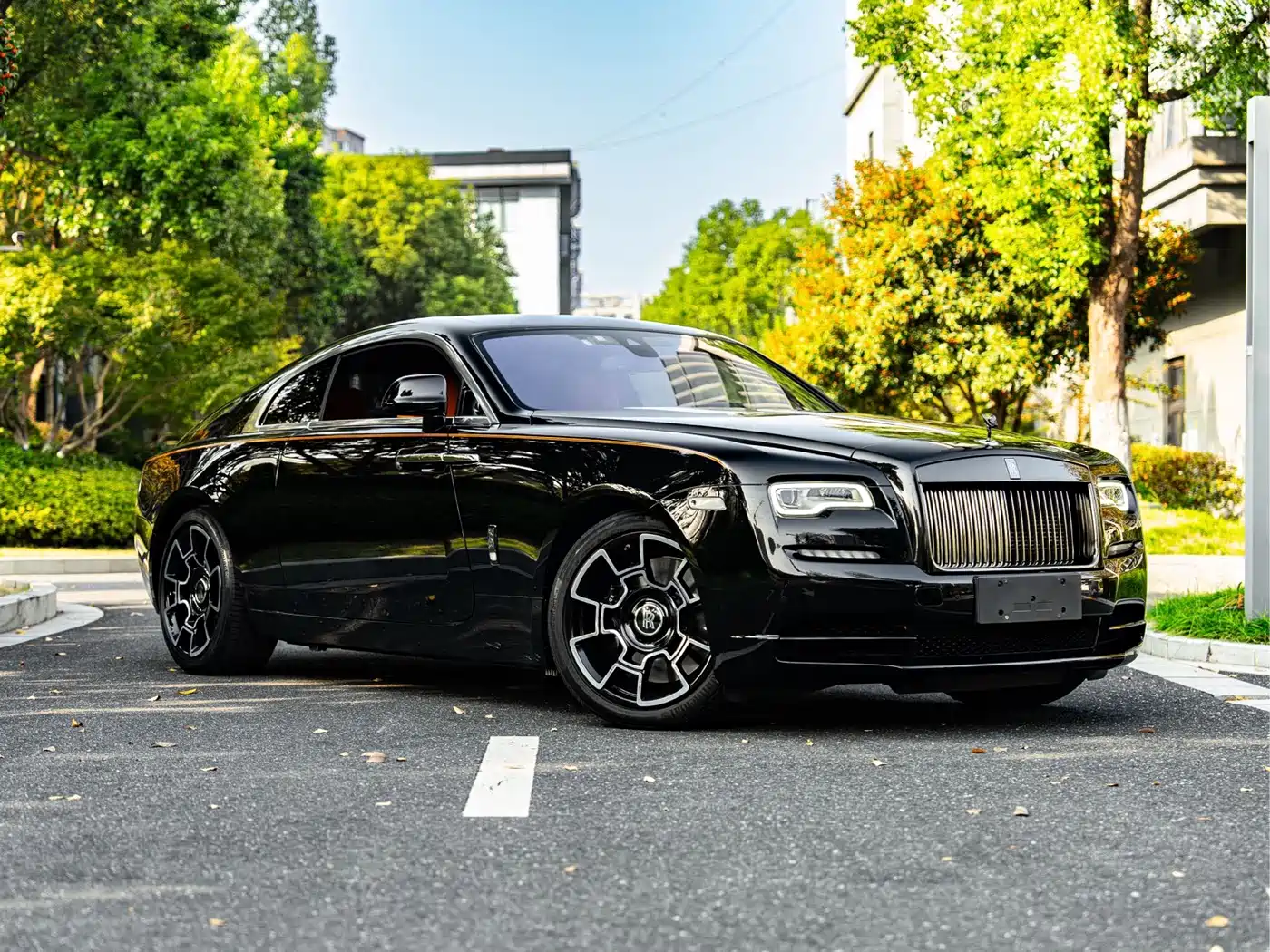 Rolls-Royce Wraith 2018 6.6T Black Badge фото 3