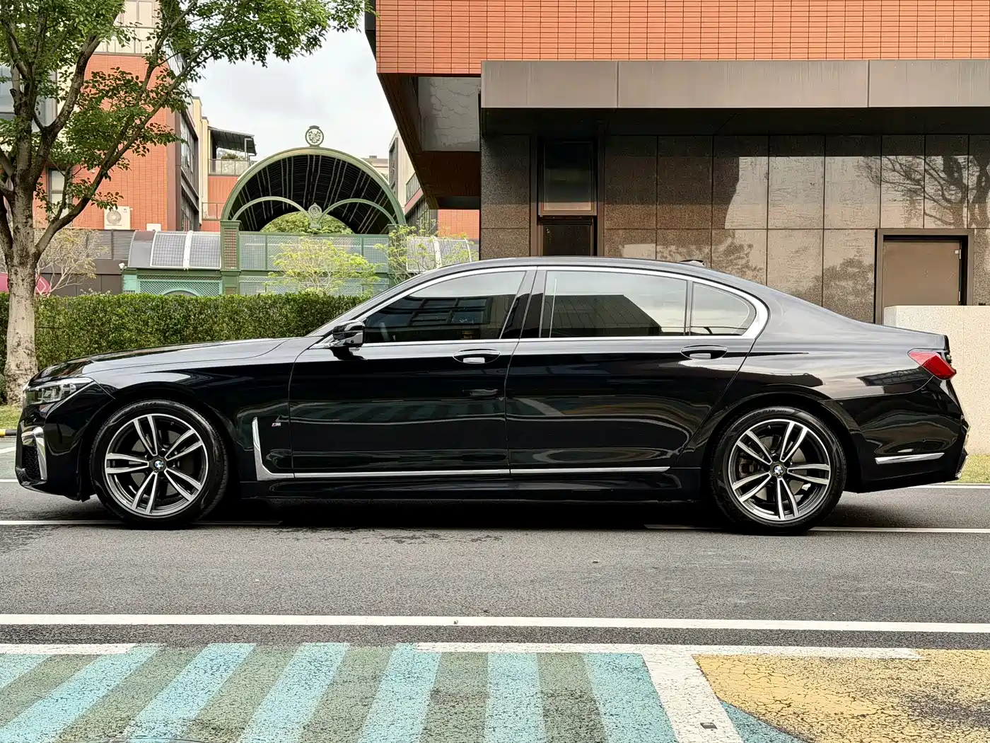 BMW 7 Series 2019 Facelift 730Li M Sport Package фото 4
