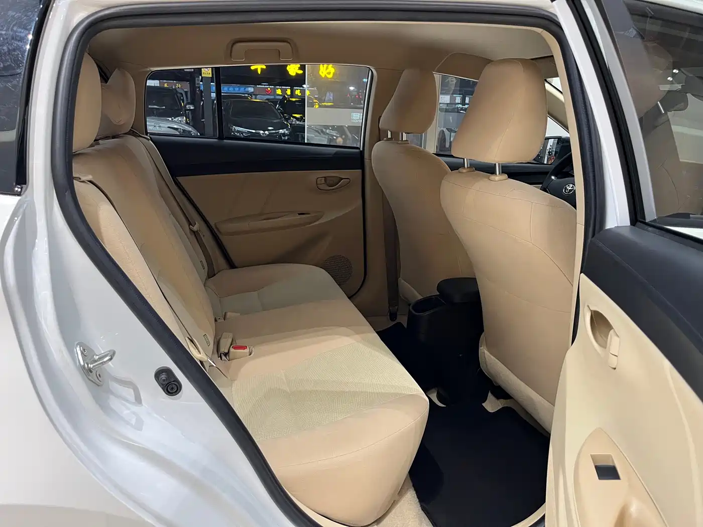 Toyota YARiS L Zhi Xuan 2018 1.5E CVT Champion Limited Edition фото 12