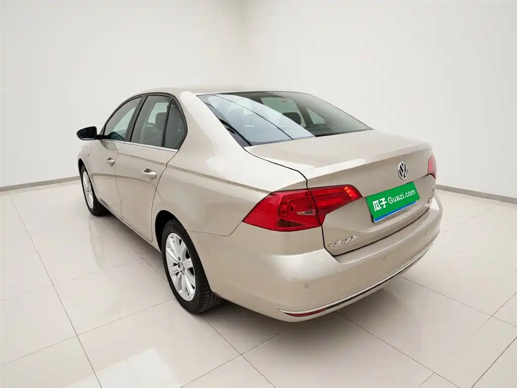 Volkswagen Bora 2018 1.5L Automatic Comfort фото 5