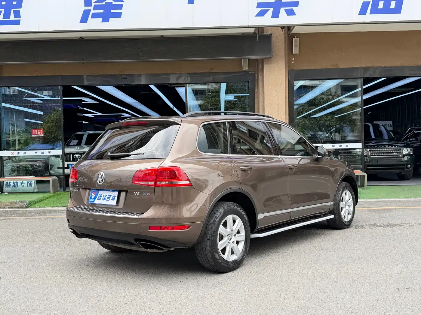 Volkswagen Touareg 2011 3.0TDI Diesel Standard фото 12